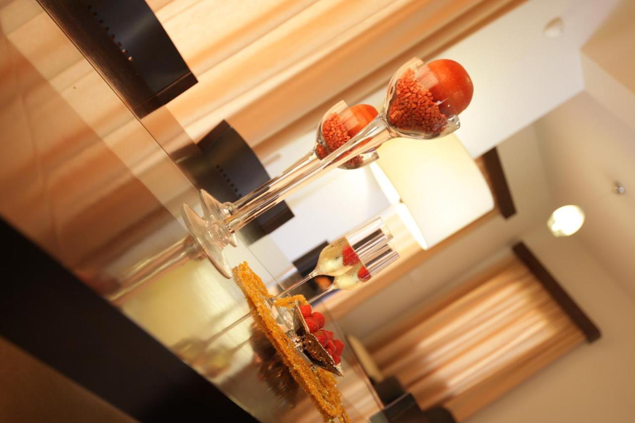 Holidays Villas ピッソウリ エクステリア 写真